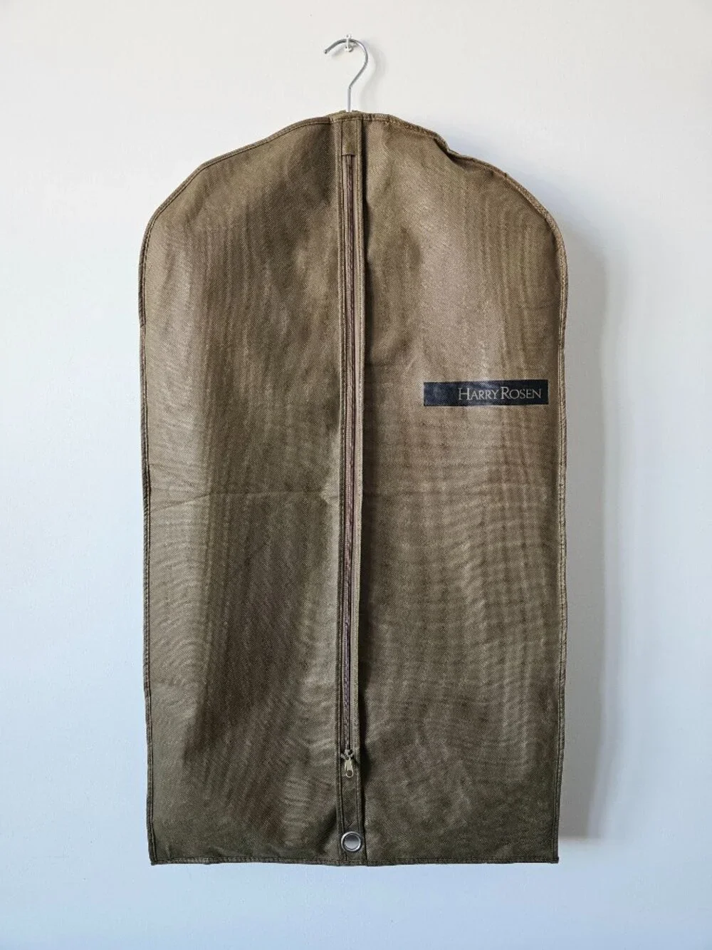HUGO BOSS Super 100 Men's Black Suit 100% Virgin Wool 50C Garment Bag & Hanger - Picture 16 of 16